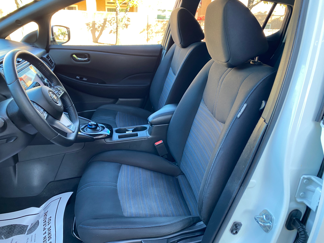 Nissan Leaf SV PLUS Hatchback 2021