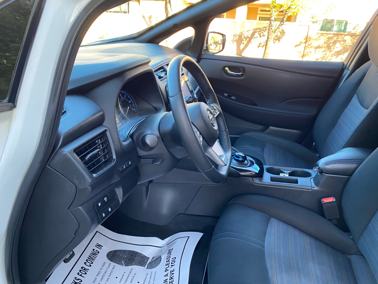 Nissan Leaf SV PLUS Hatchback 2021