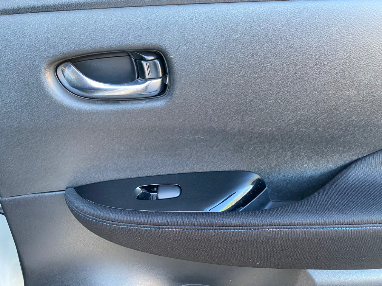 Nissan Leaf SV PLUS Hatchback 2021