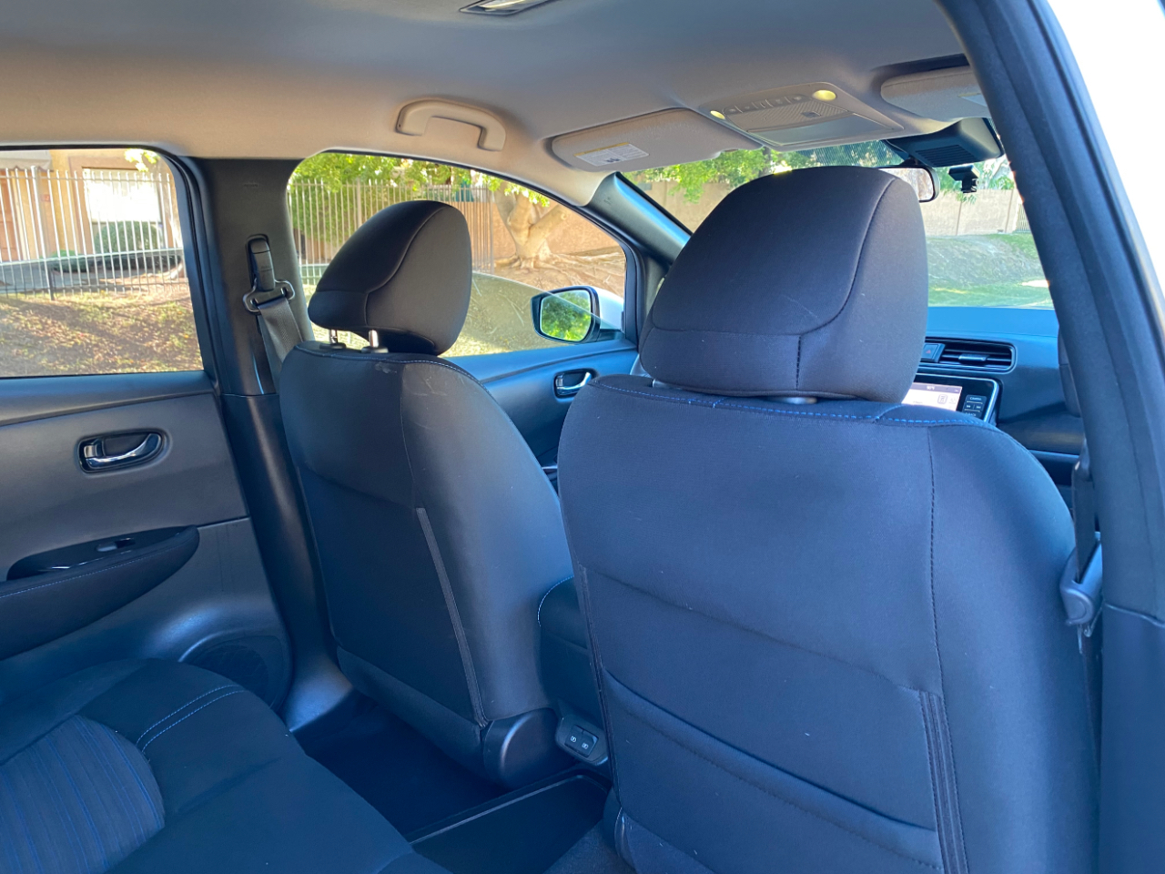 Nissan Leaf SV PLUS Hatchback 2021