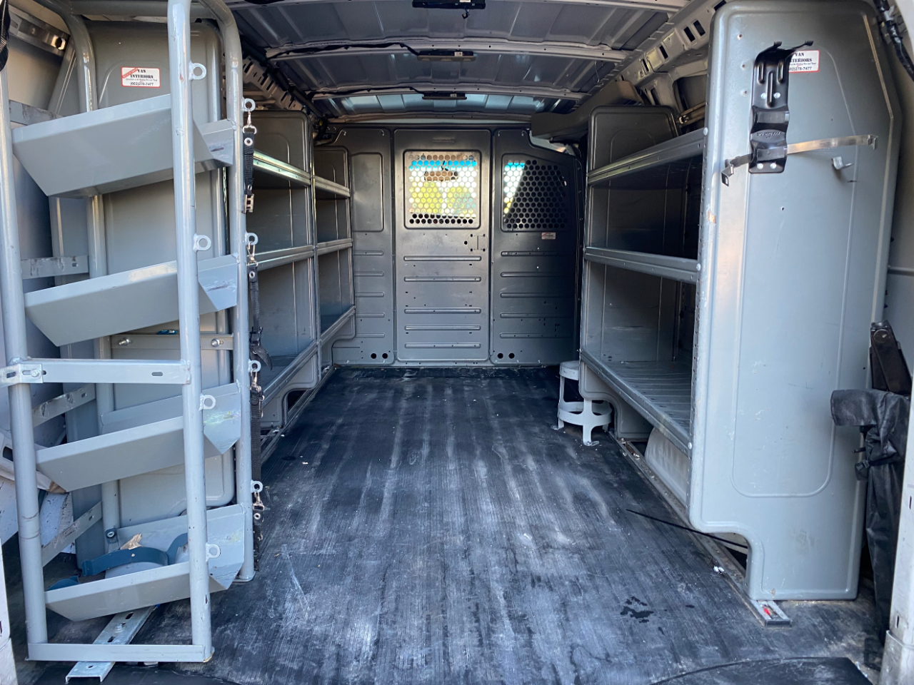 Chevrolet Express Cargo Van RWD 2500 135" 2020