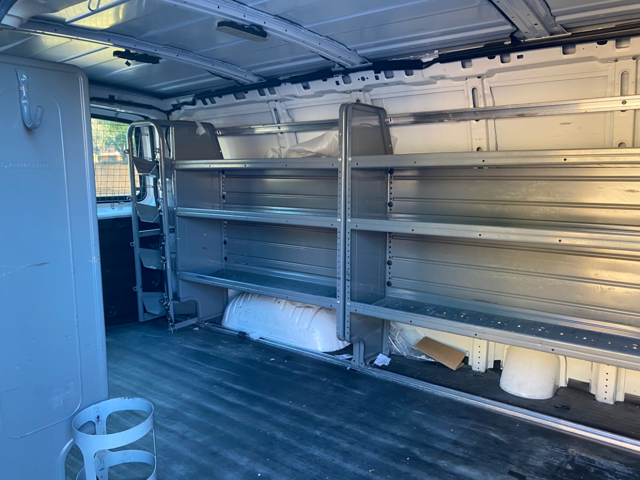 Chevrolet Express Cargo Van RWD 2500 135" 2020