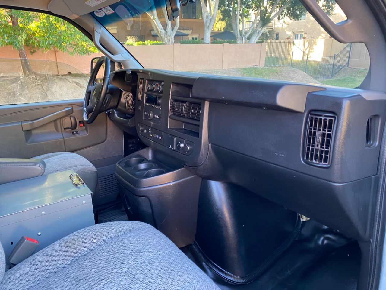 Chevrolet Express Cargo Van RWD 2500 135" 2020