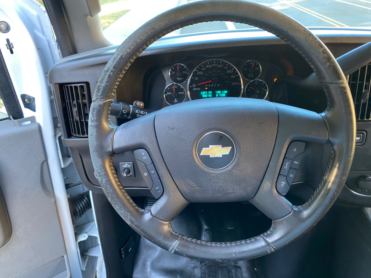 Chevrolet Express Cargo Van RWD 2500 135" 2020