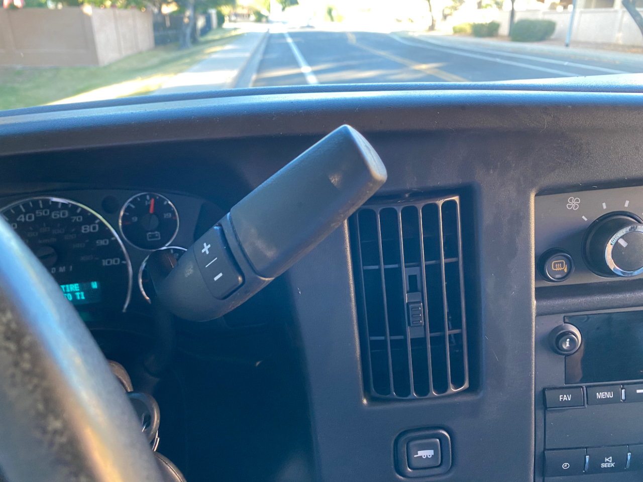 Chevrolet Express Cargo Van RWD 2500 135" 2020