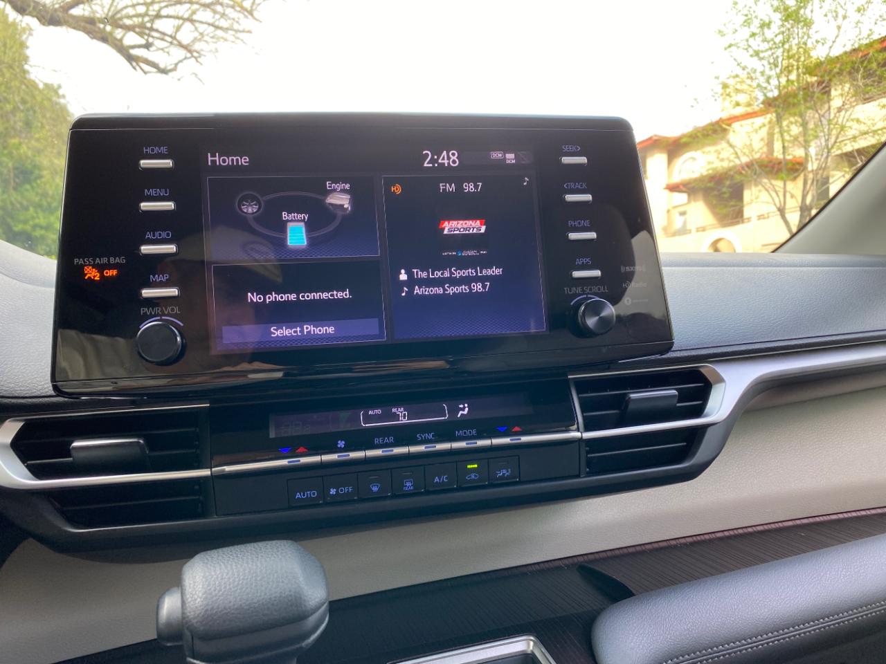 Toyota Sienna LE FWD 8-Passenger (Natl) 2021