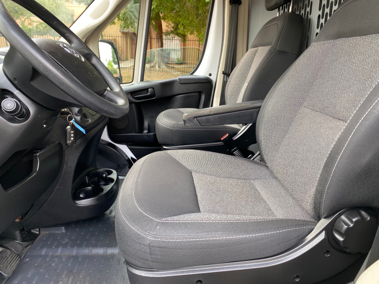 RAM ProMaster Cargo Van 1500 Low Roof 136" WB 2021