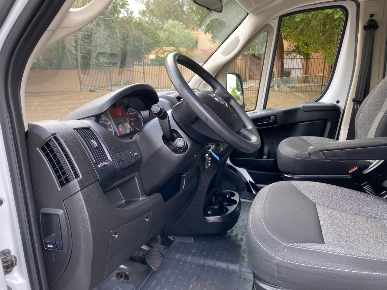 RAM ProMaster Cargo Van 1500 Low Roof 136" WB 2021