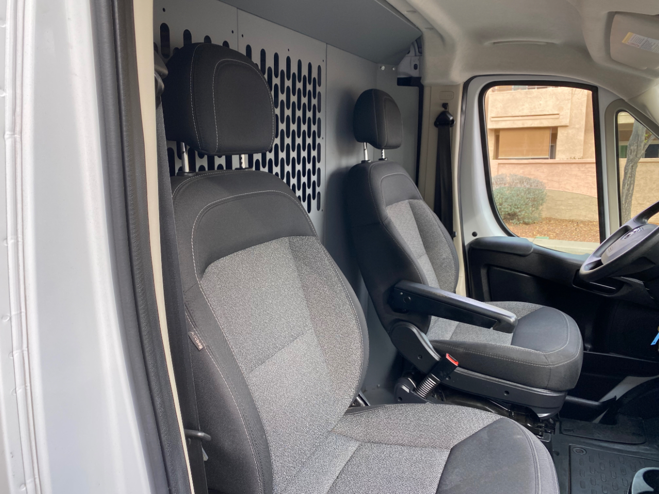 RAM ProMaster Cargo Van 1500 Low Roof 136" WB 2021