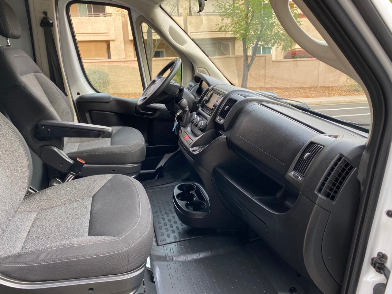 RAM ProMaster Cargo Van 1500 Low Roof 136" WB 2021