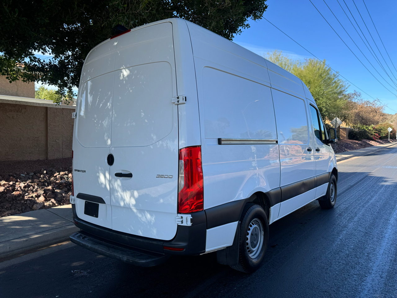 Mercedes-Benz Sprinter Cargo Van 2500 High Roof V6 170" RWD 2020