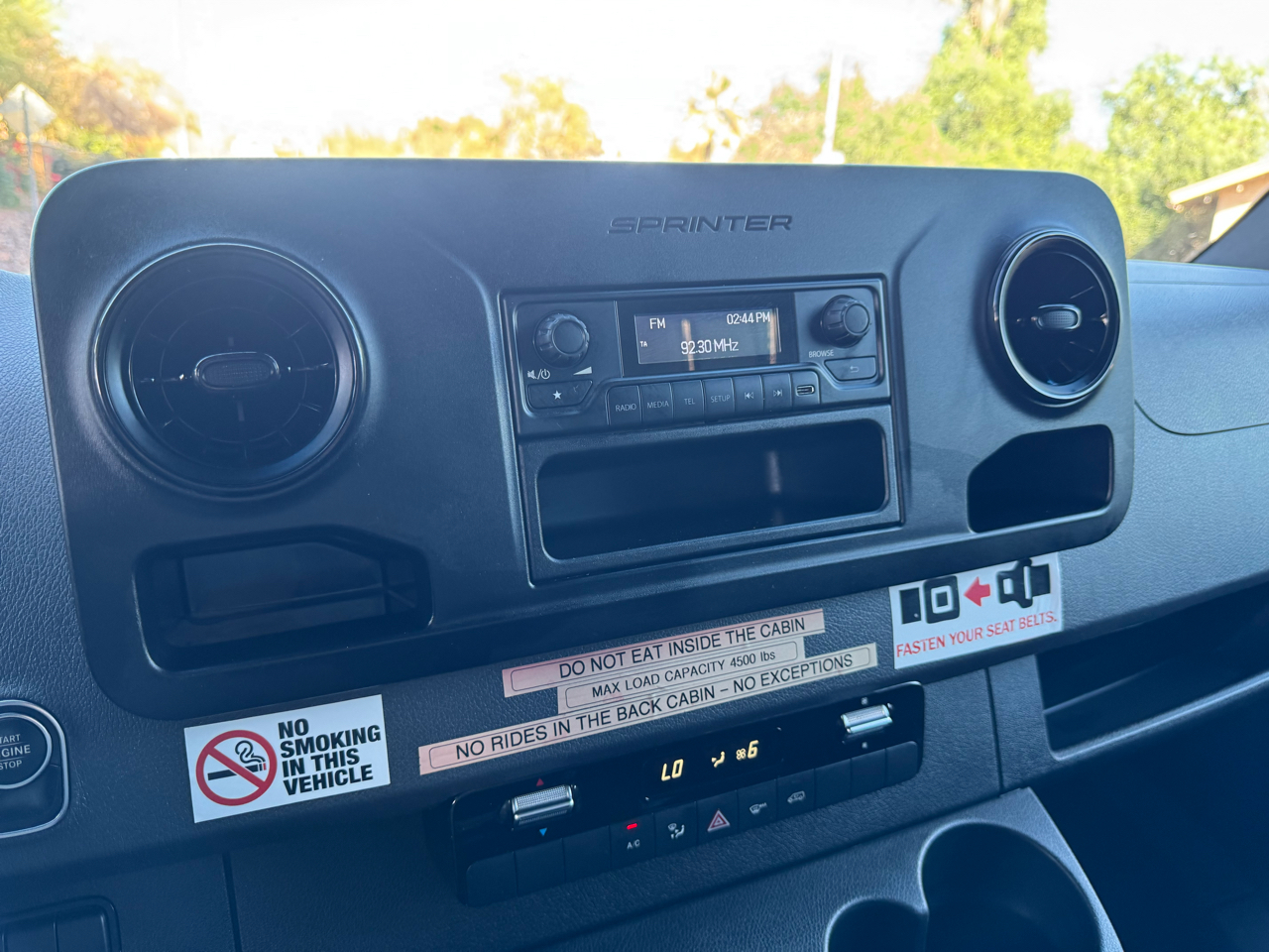 Mercedes-Benz Sprinter Cargo Van 2500 High Roof V6 170" RWD 2020