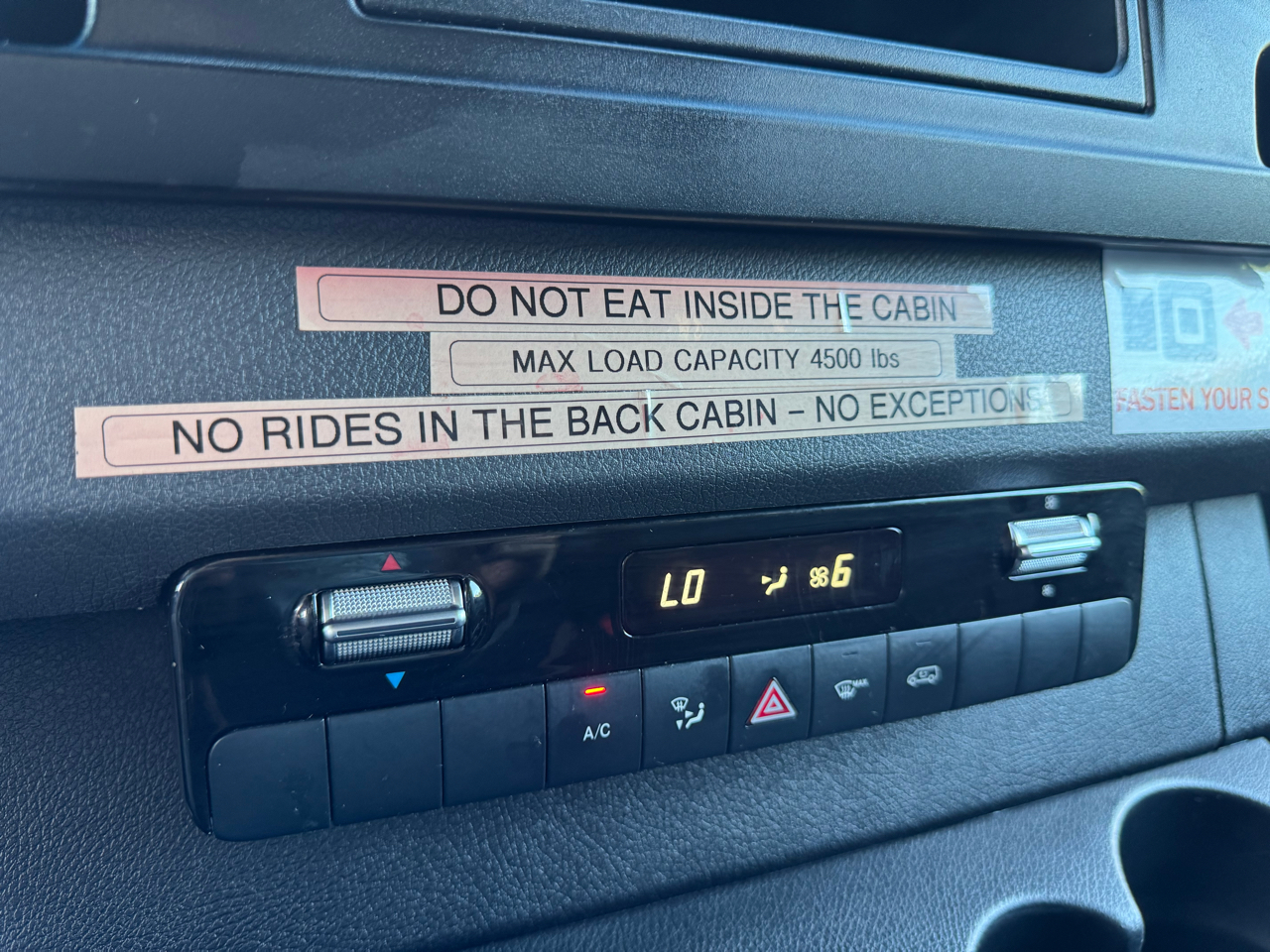 Mercedes-Benz Sprinter Cargo Van 2500 High Roof V6 170" RWD 2020