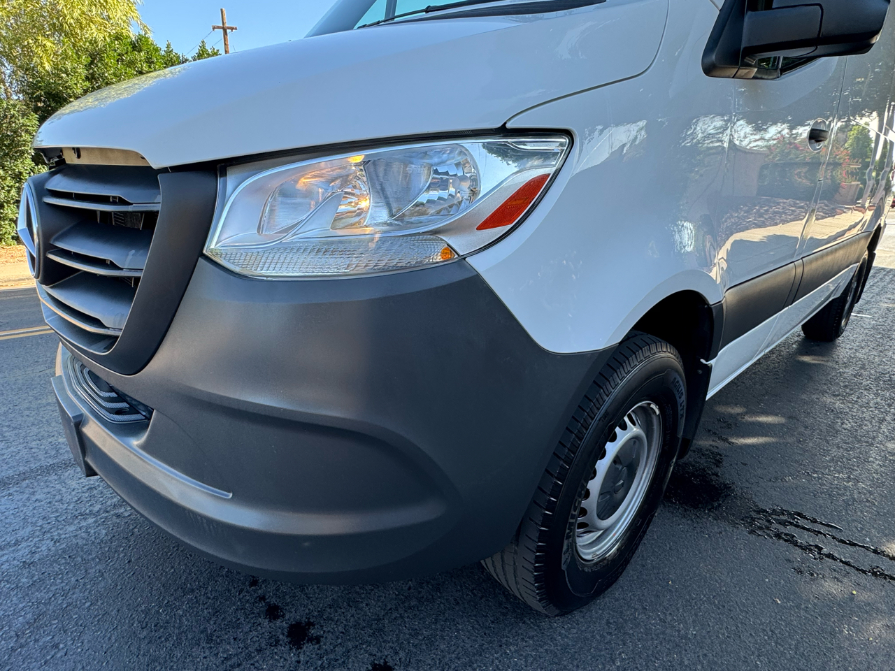 Mercedes-Benz Sprinter Cargo Van 2500 High Roof V6 170" RWD 2020