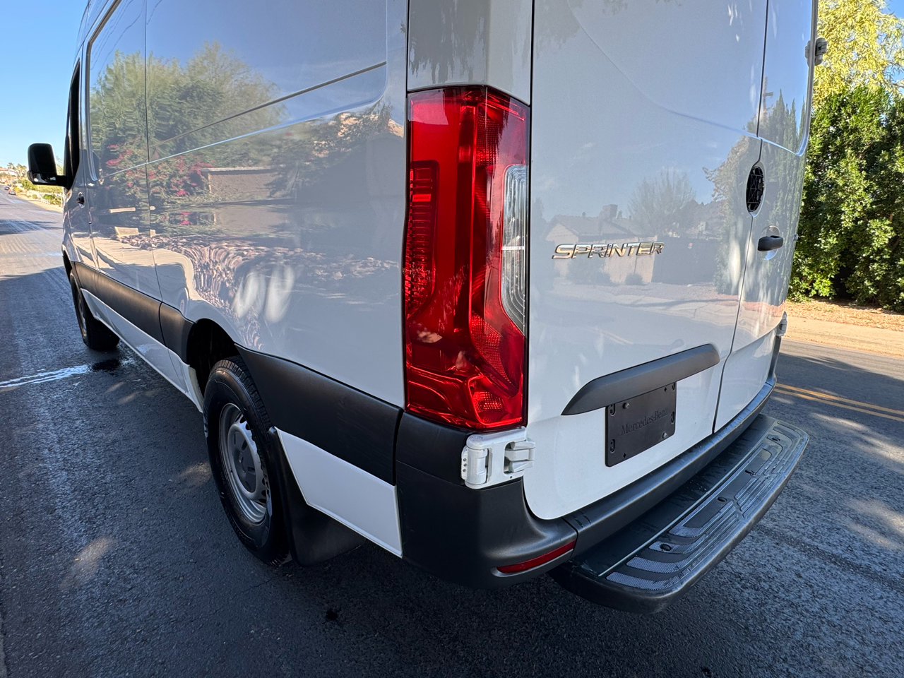 Mercedes-Benz Sprinter Cargo Van 2500 High Roof V6 170" RWD 2020