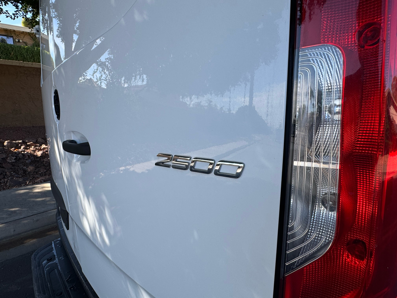 Mercedes-Benz Sprinter Cargo Van 2500 High Roof V6 170" RWD 2020