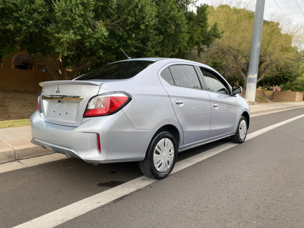 Mitsubishi Mirage G4 ES 2024