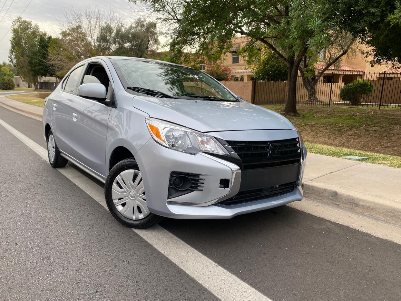 Mitsubishi Mirage G4 ES 2024