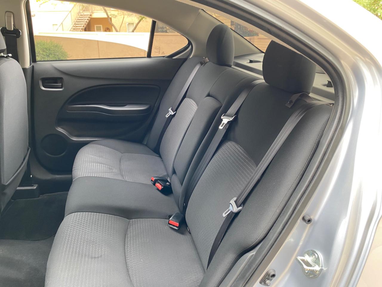 Mitsubishi Mirage G4 ES 2024