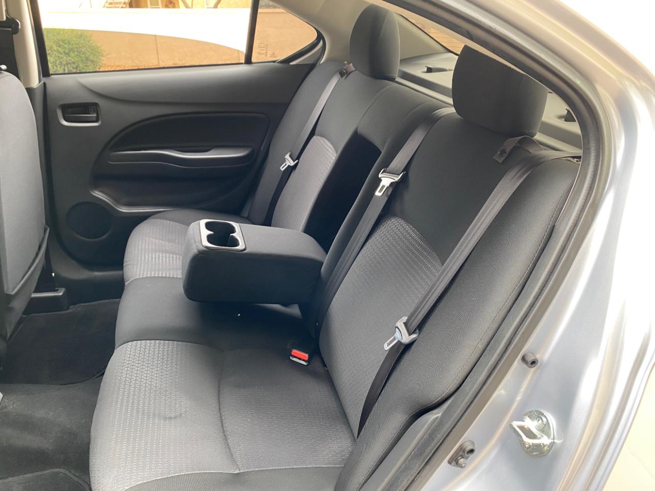 Mitsubishi Mirage G4 ES 2024