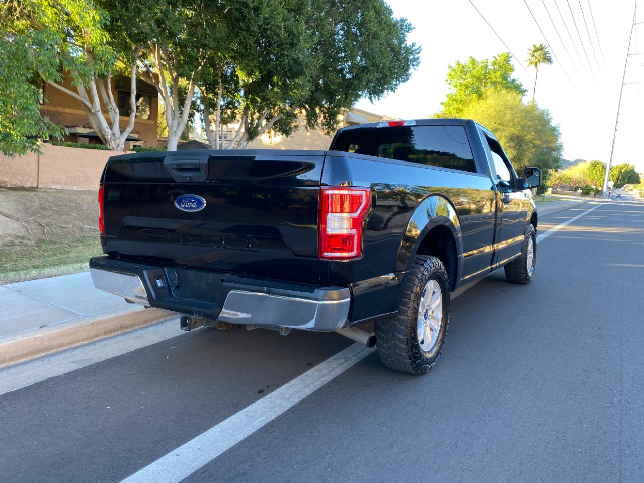 Ford F-150 XL 2WD Reg Cab 8' Box 2019