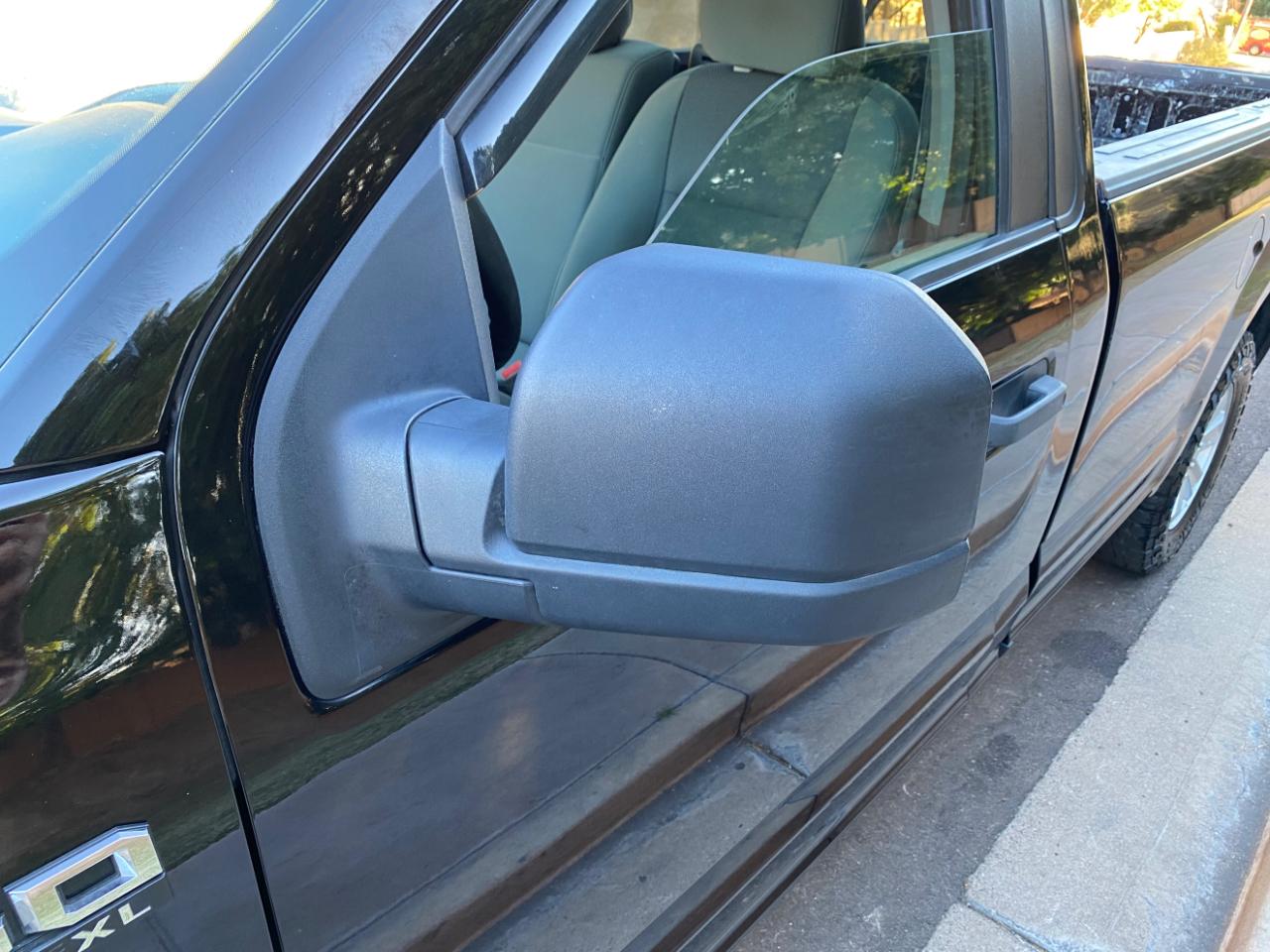 Ford F-150 XL 2WD Reg Cab 8' Box 2019