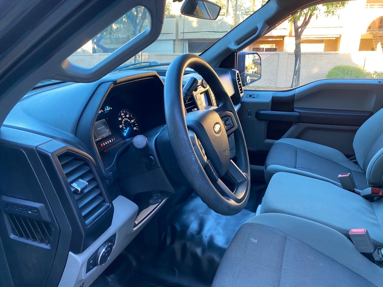 Ford F-150 XL 2WD Reg Cab 8' Box 2019