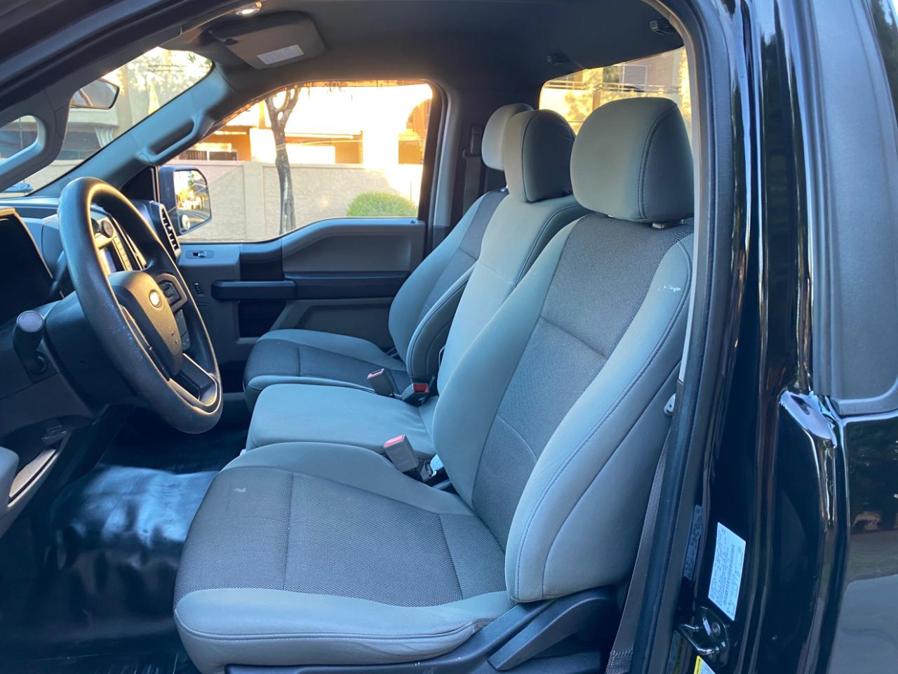 Ford F-150 XL 2WD Reg Cab 8' Box 2019