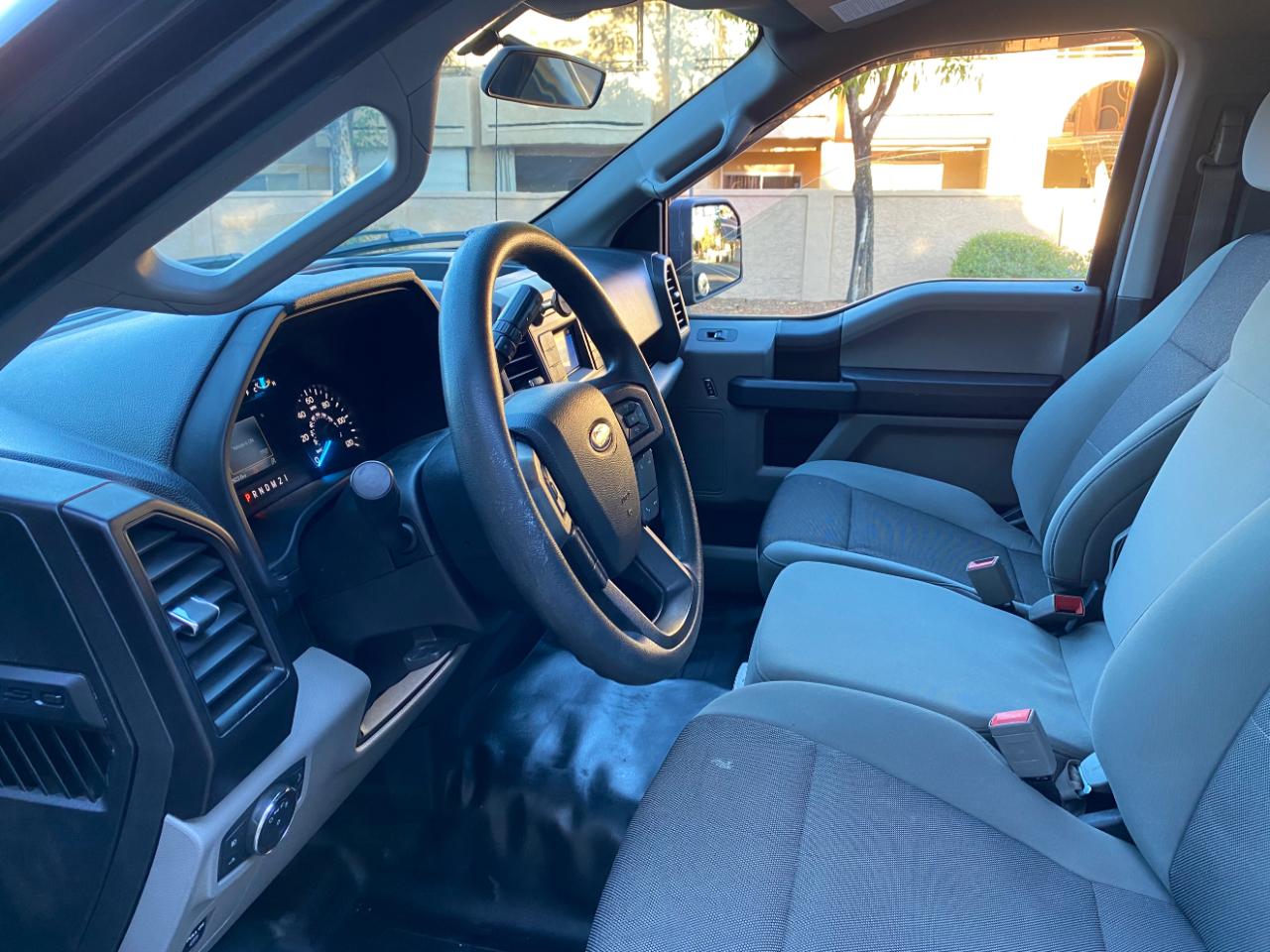 Ford F-150 XL 2WD Reg Cab 8' Box 2019