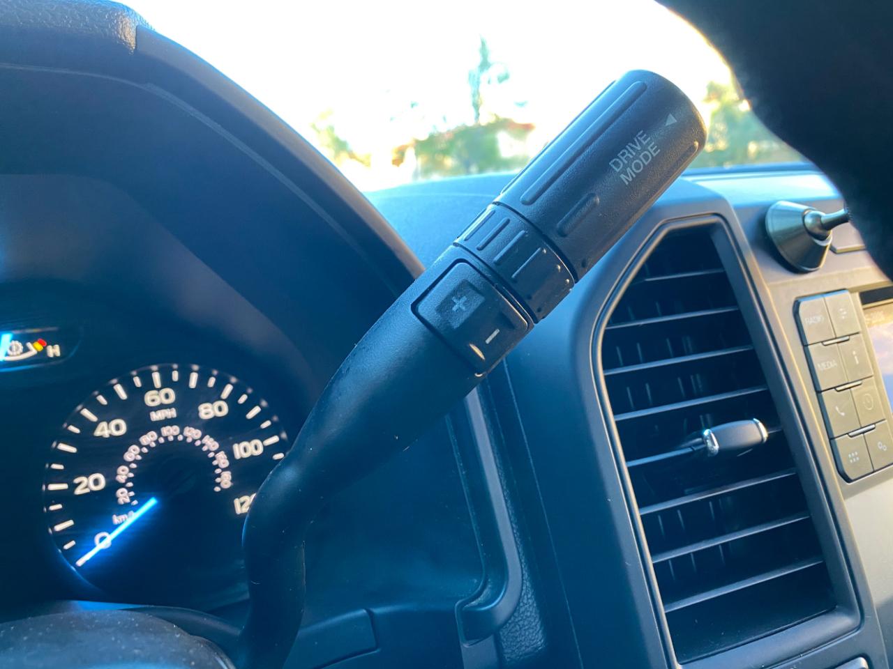 Ford F-150 XL 2WD Reg Cab 8' Box 2019