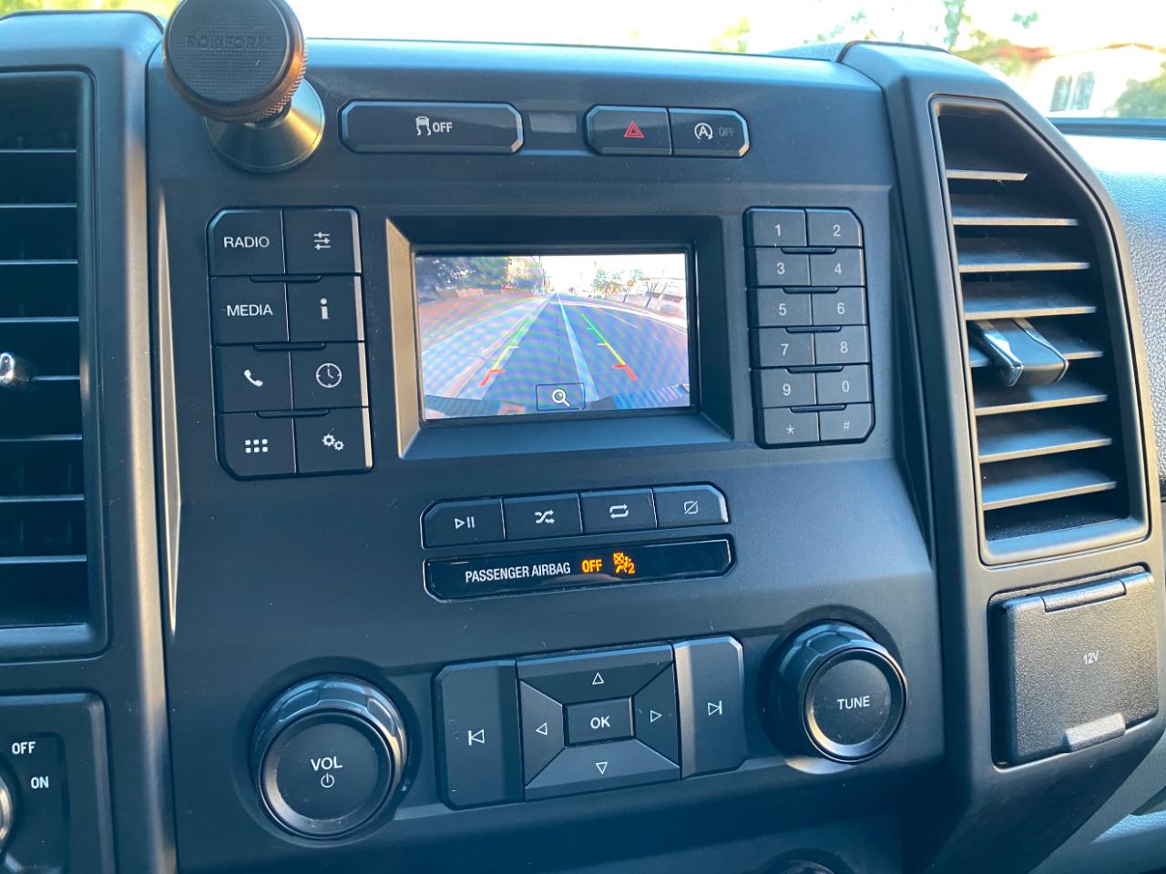 Ford F-150 XL 2WD Reg Cab 8' Box 2019