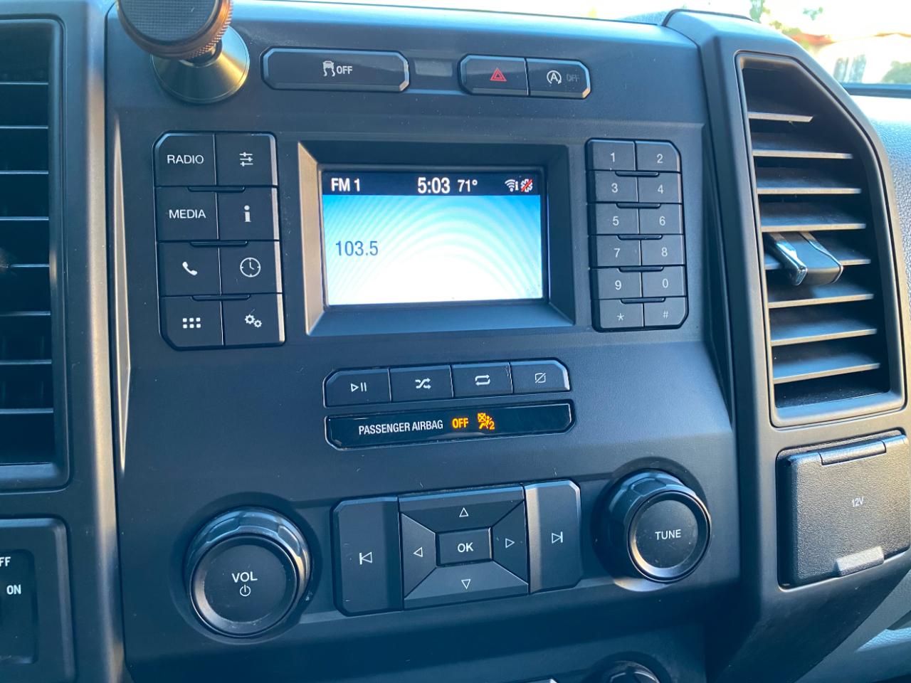 Ford F-150 XL 2WD Reg Cab 8' Box 2019