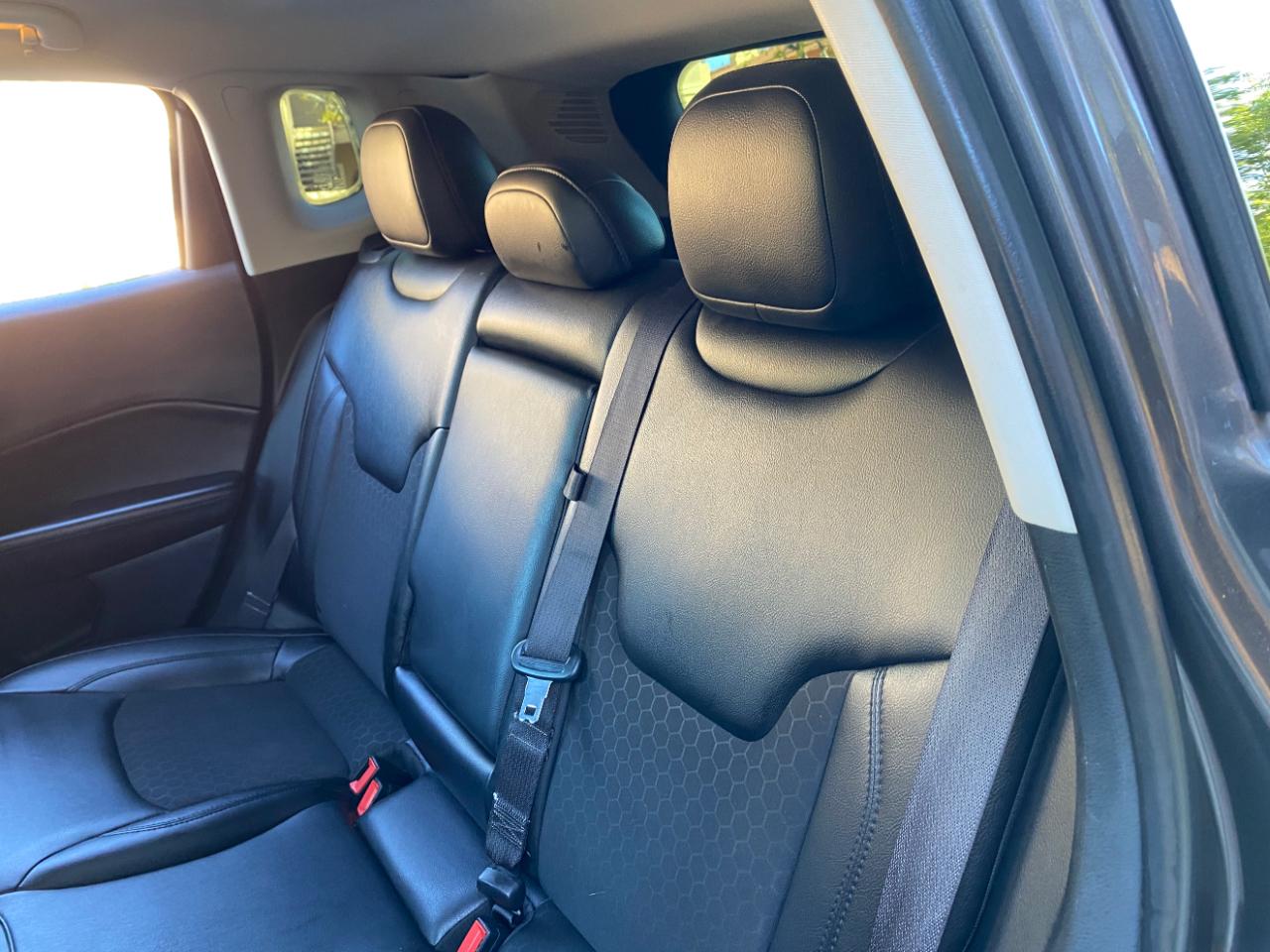 Jeep Compass Altitude FWD 2021