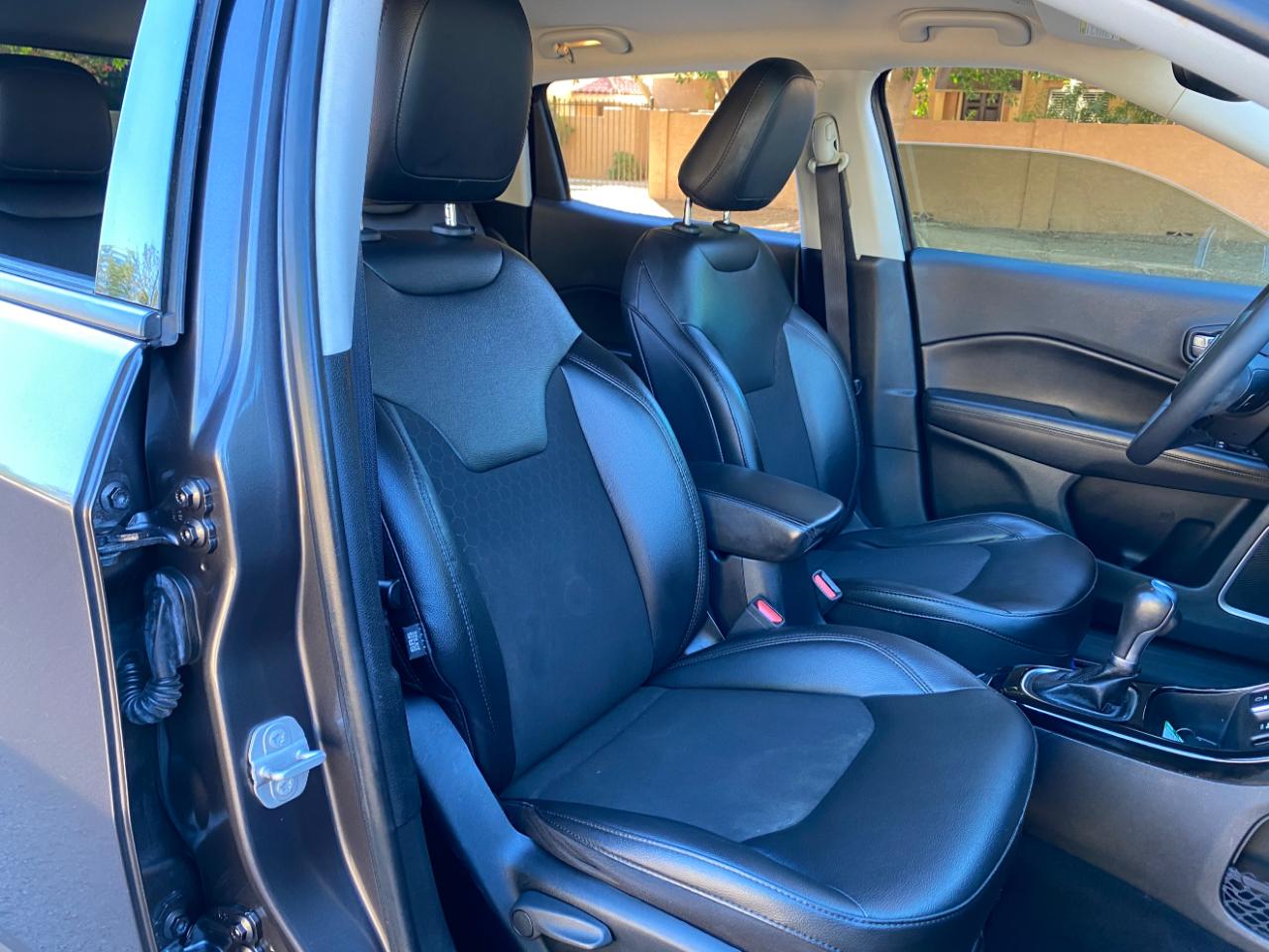 Jeep Compass Altitude FWD 2021