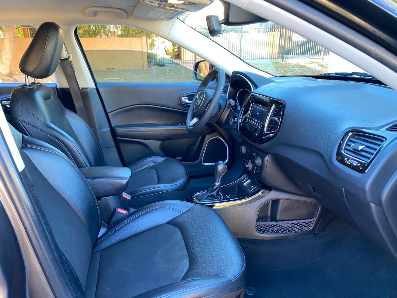 Jeep Compass Altitude FWD 2021