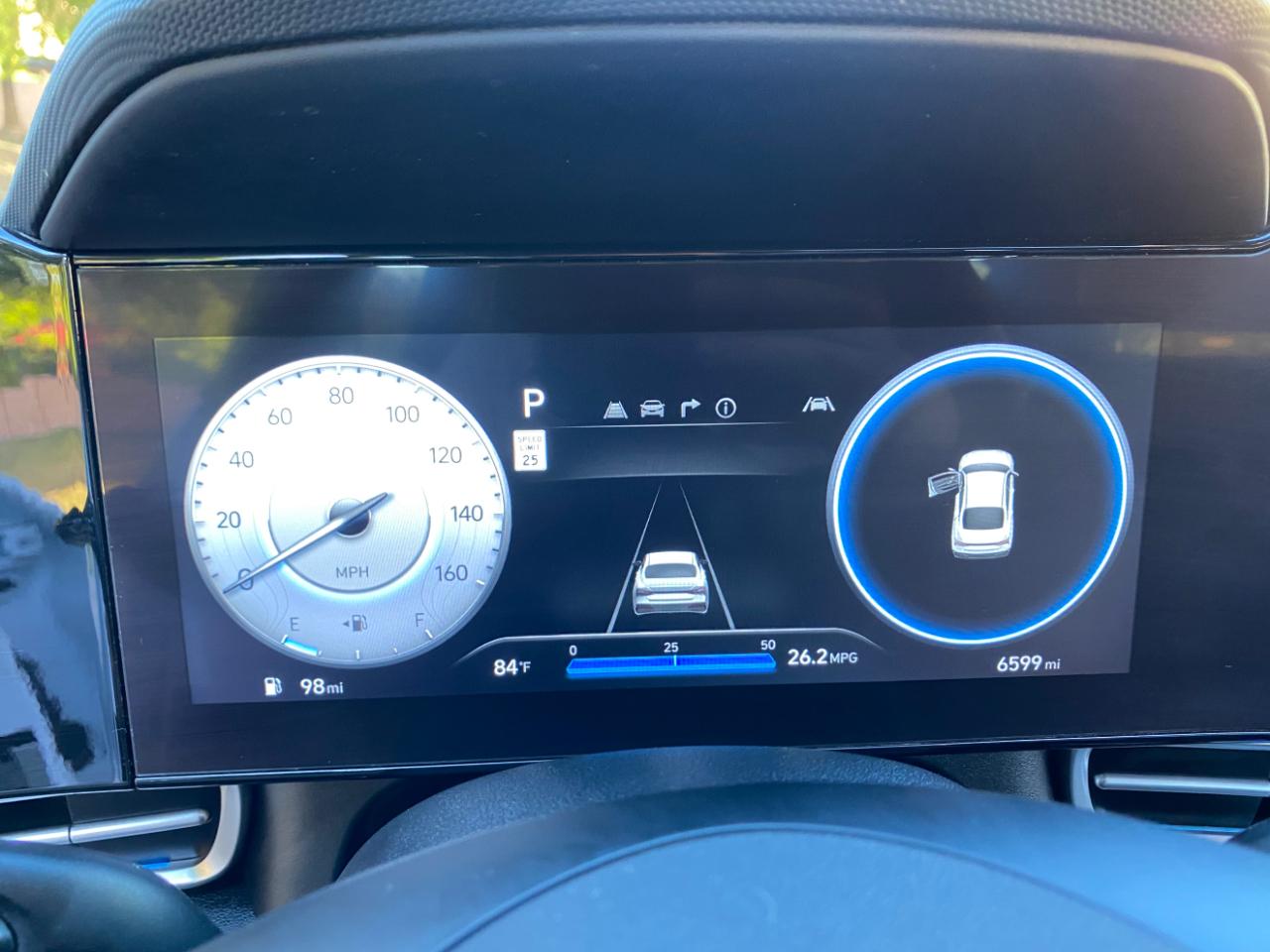 Hyundai Elantra Limited IVT 2025