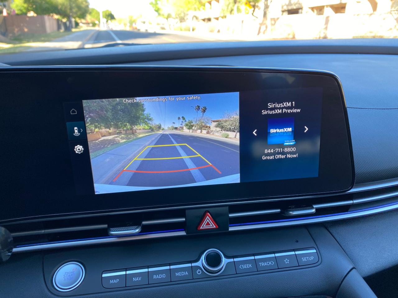 Hyundai Elantra Limited IVT 2025