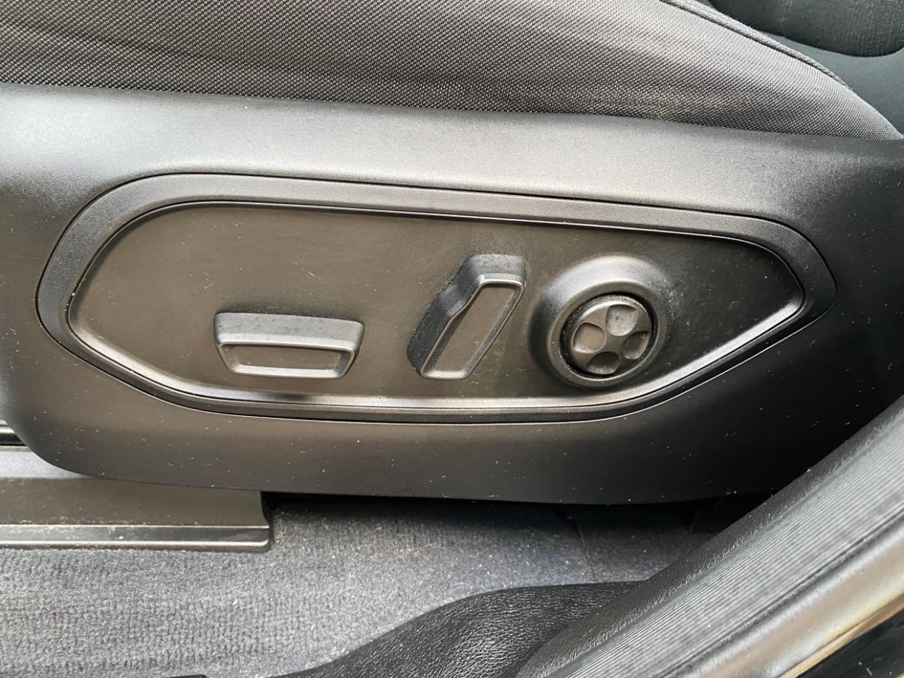 Jeep Grand Cherokee Laredo 4x2 2023