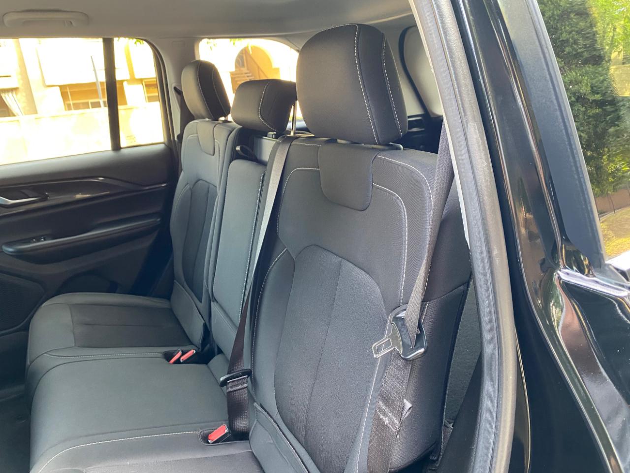 Jeep Grand Cherokee Laredo 4x2 2023