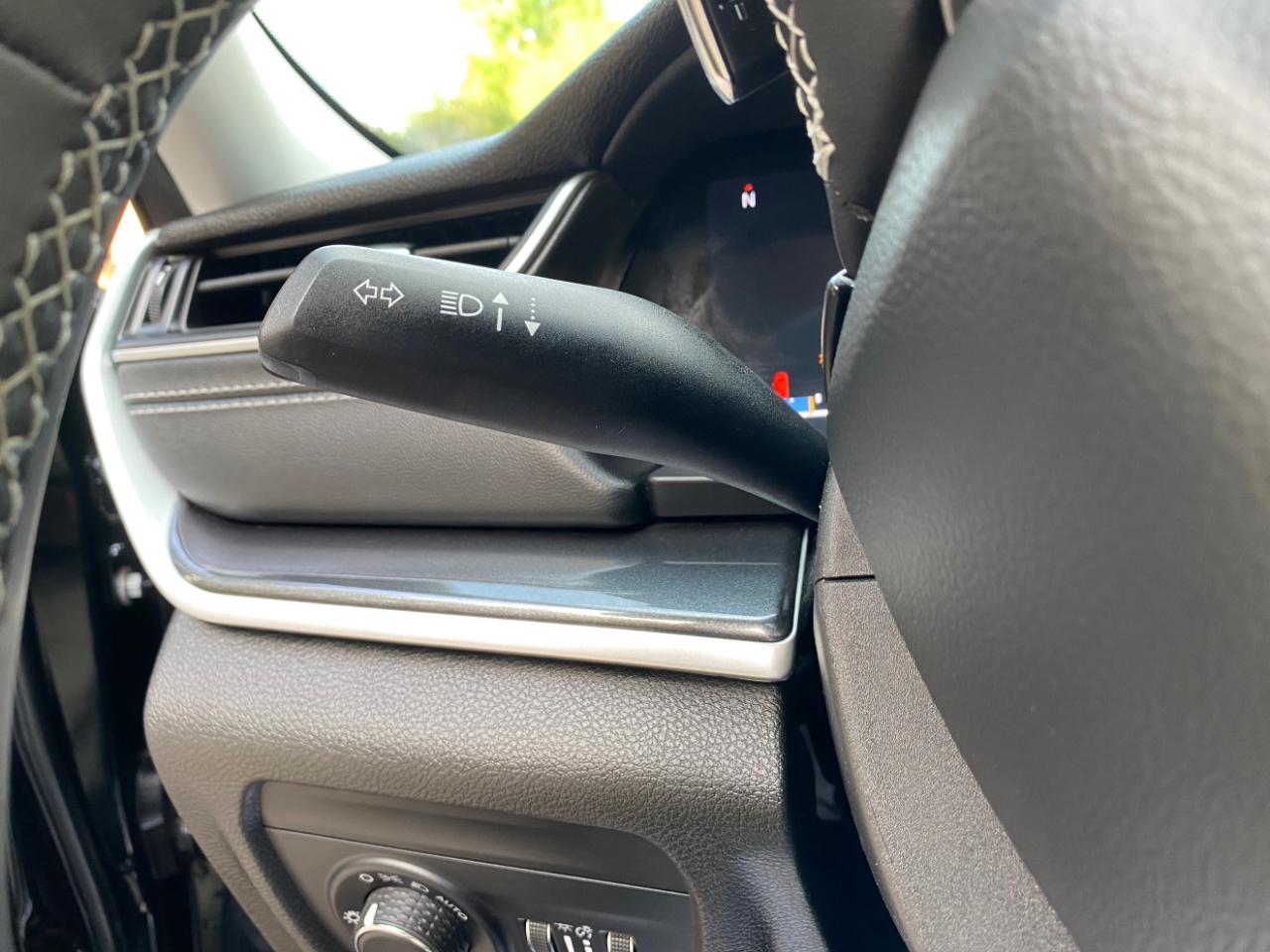 Jeep Grand Cherokee Laredo 4x2 2023