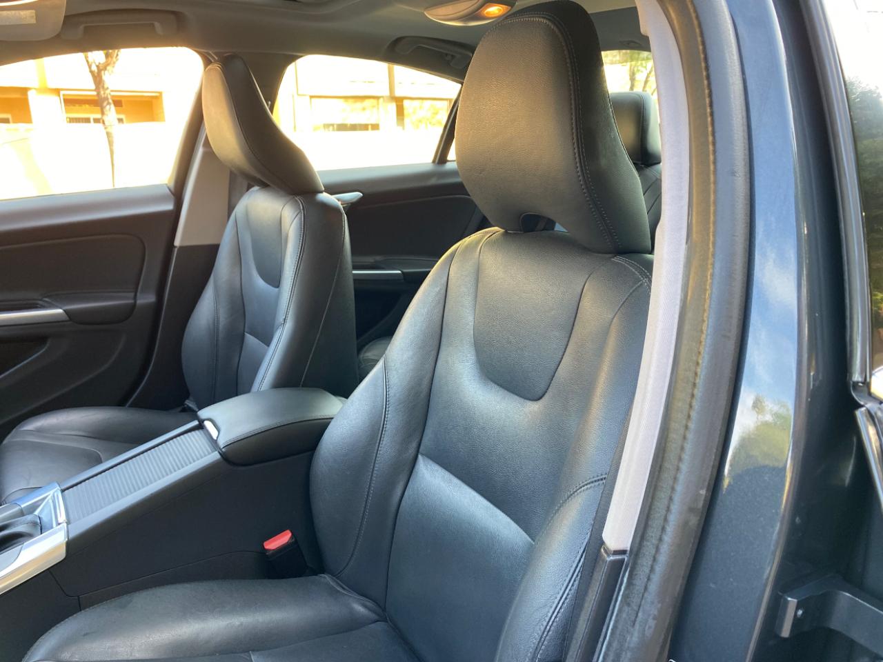 Volvo S60 4dr Sdn T5 Drive-E Premier FWD 2016