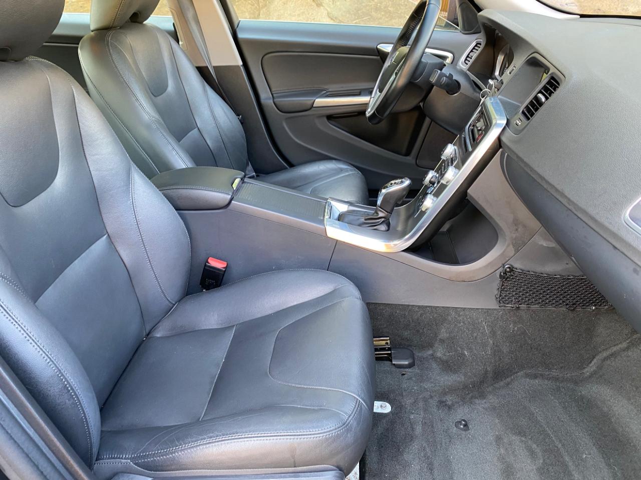 Volvo S60 4dr Sdn T5 Drive-E Premier FWD 2016