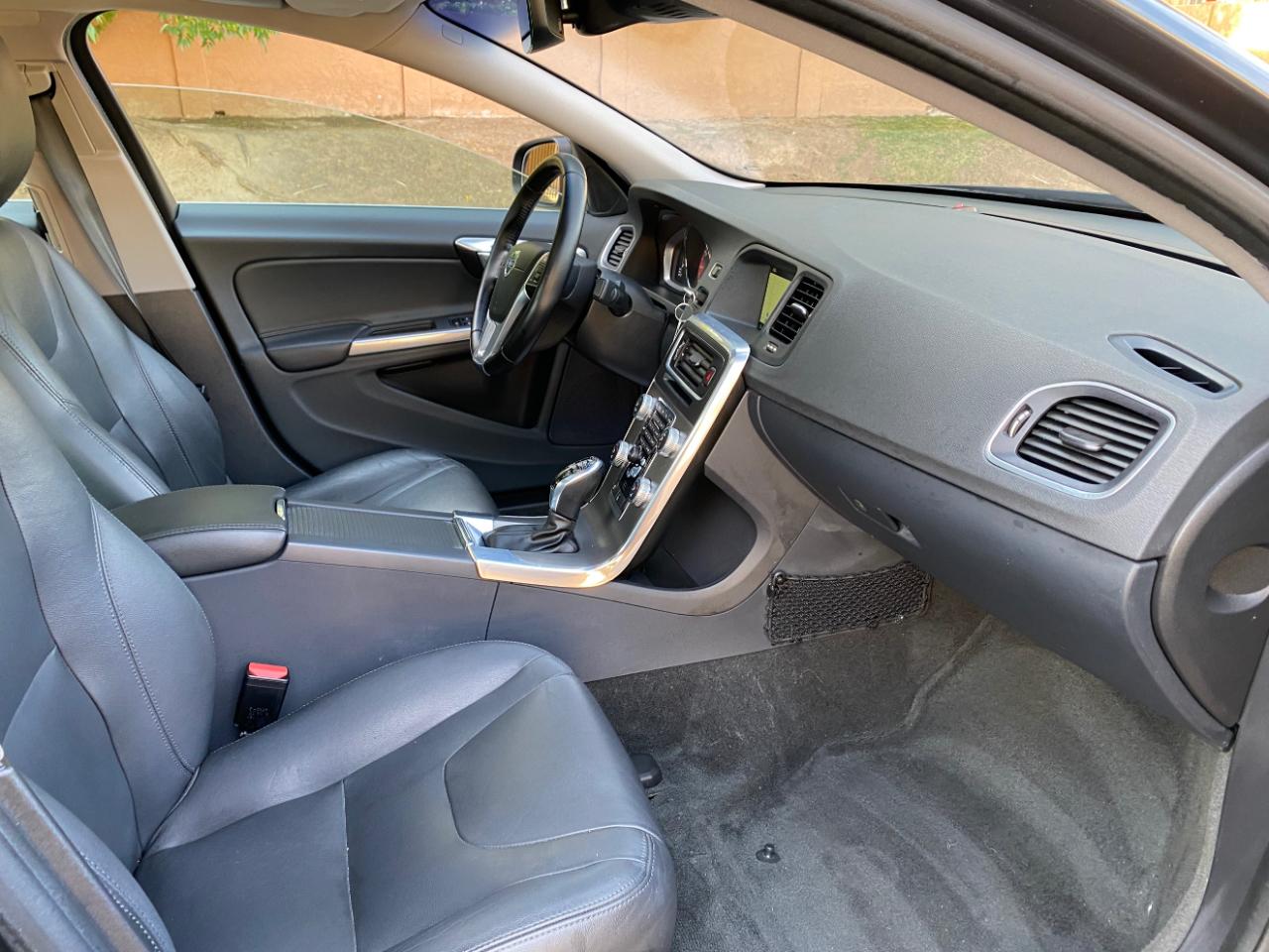 Volvo S60 4dr Sdn T5 Drive-E Premier FWD 2016