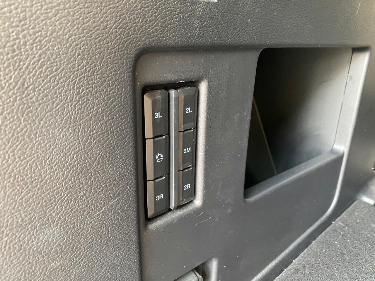 Ford Expedition XLT 4x2 2024