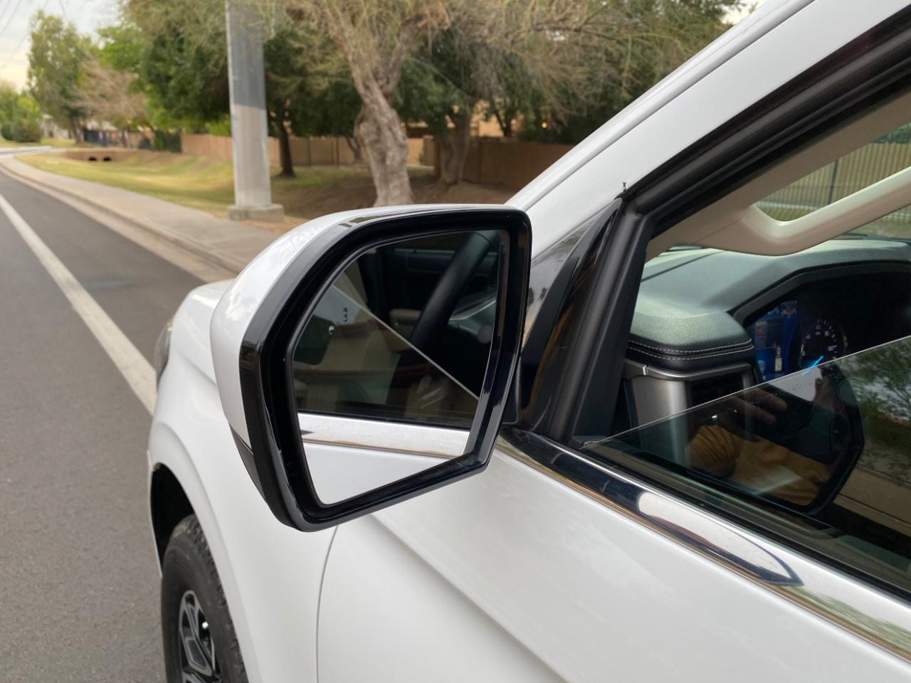 Ford Expedition XLT 4x2 2024