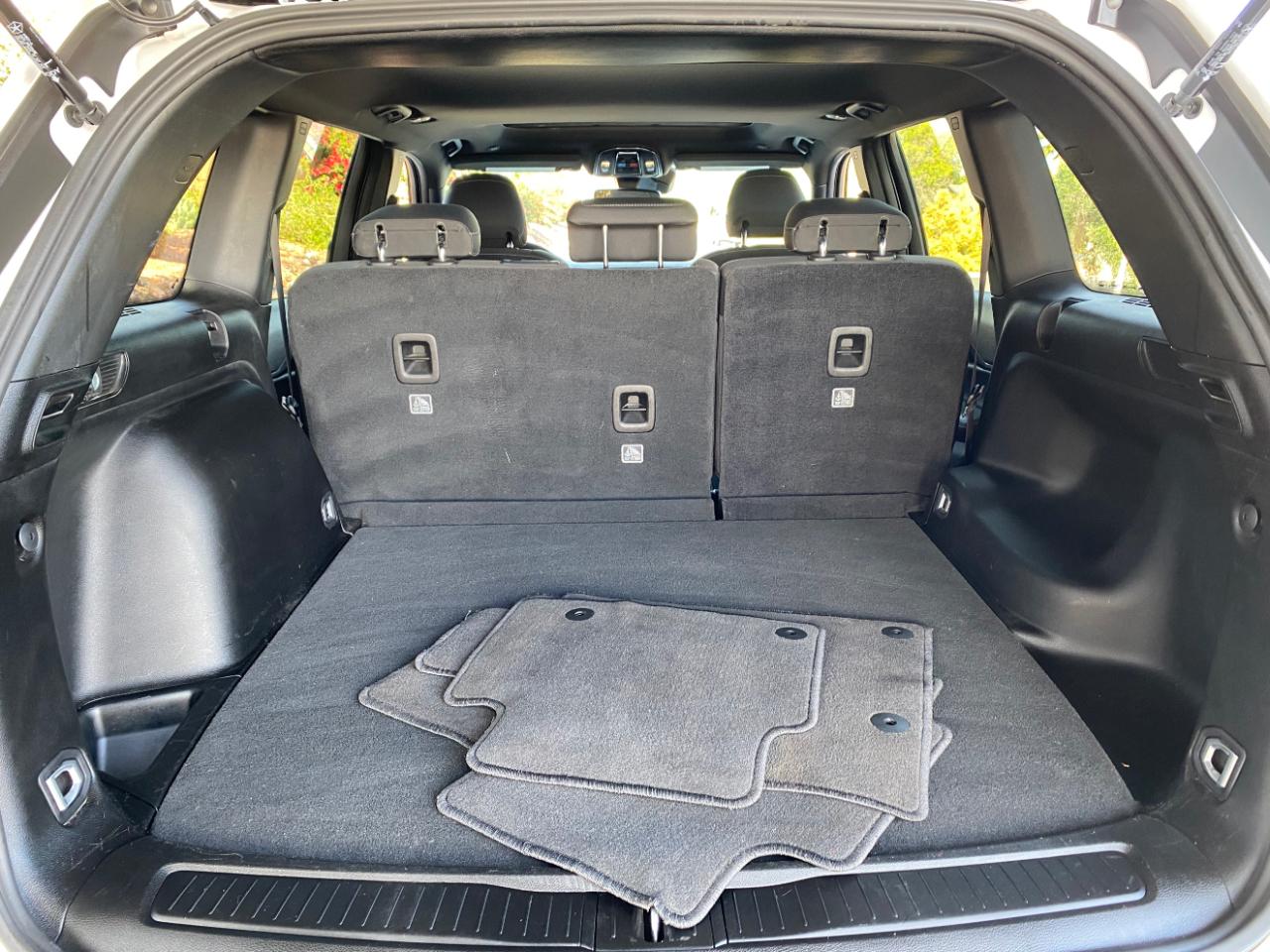 Jeep Grand Cherokee Laredo X 4x4 2024