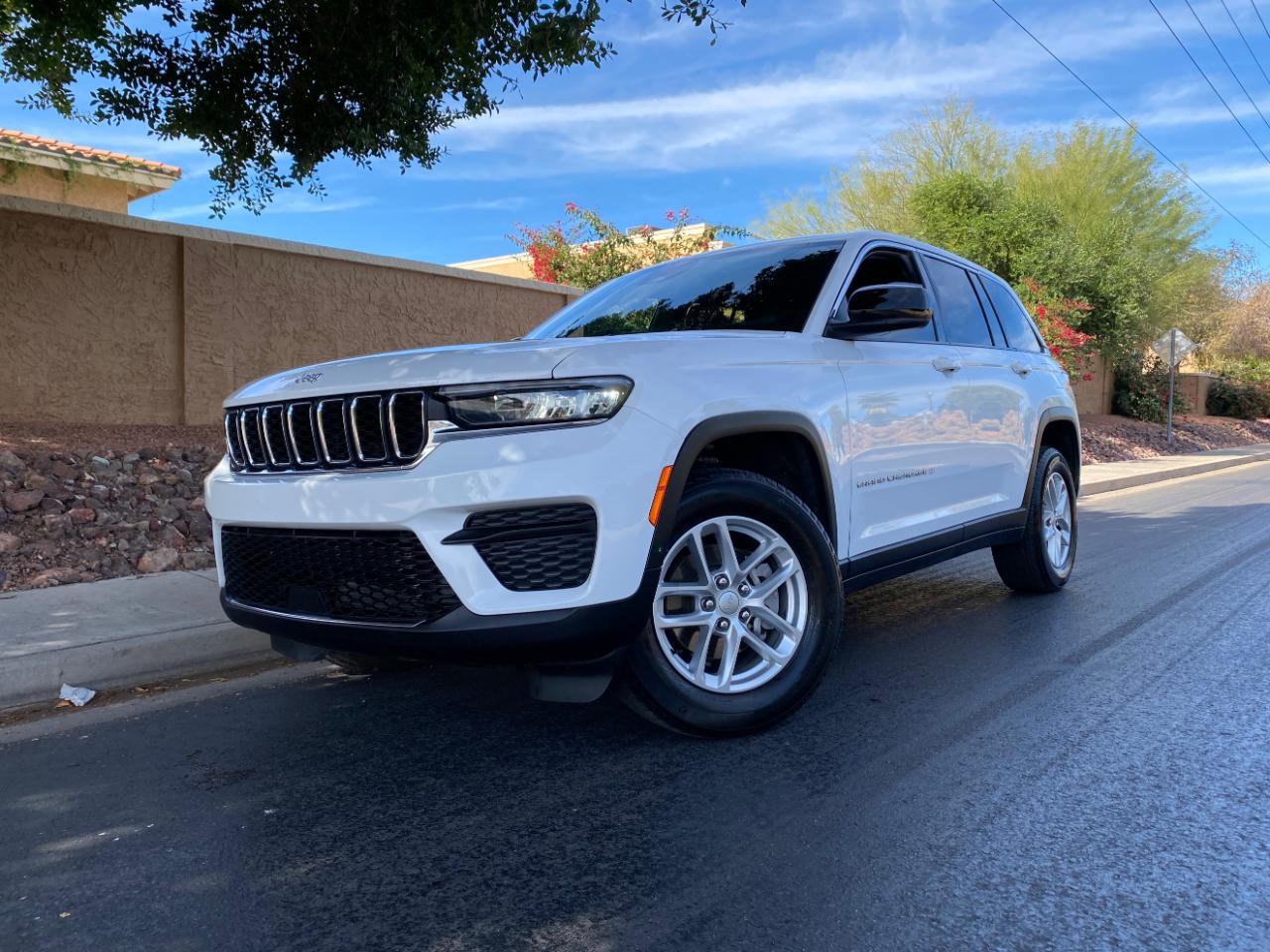 Jeep Grand Cherokee Laredo X 4x4 2024