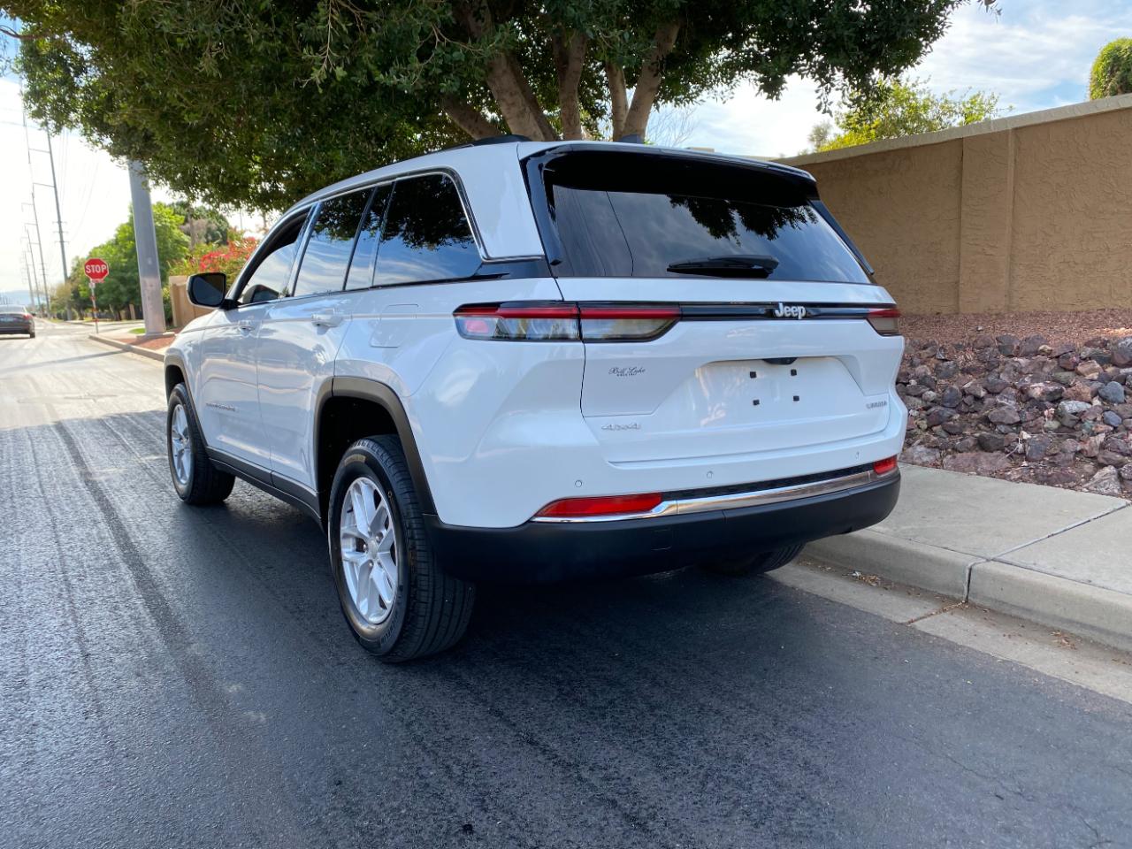 Jeep Grand Cherokee Laredo X 4x4 2024