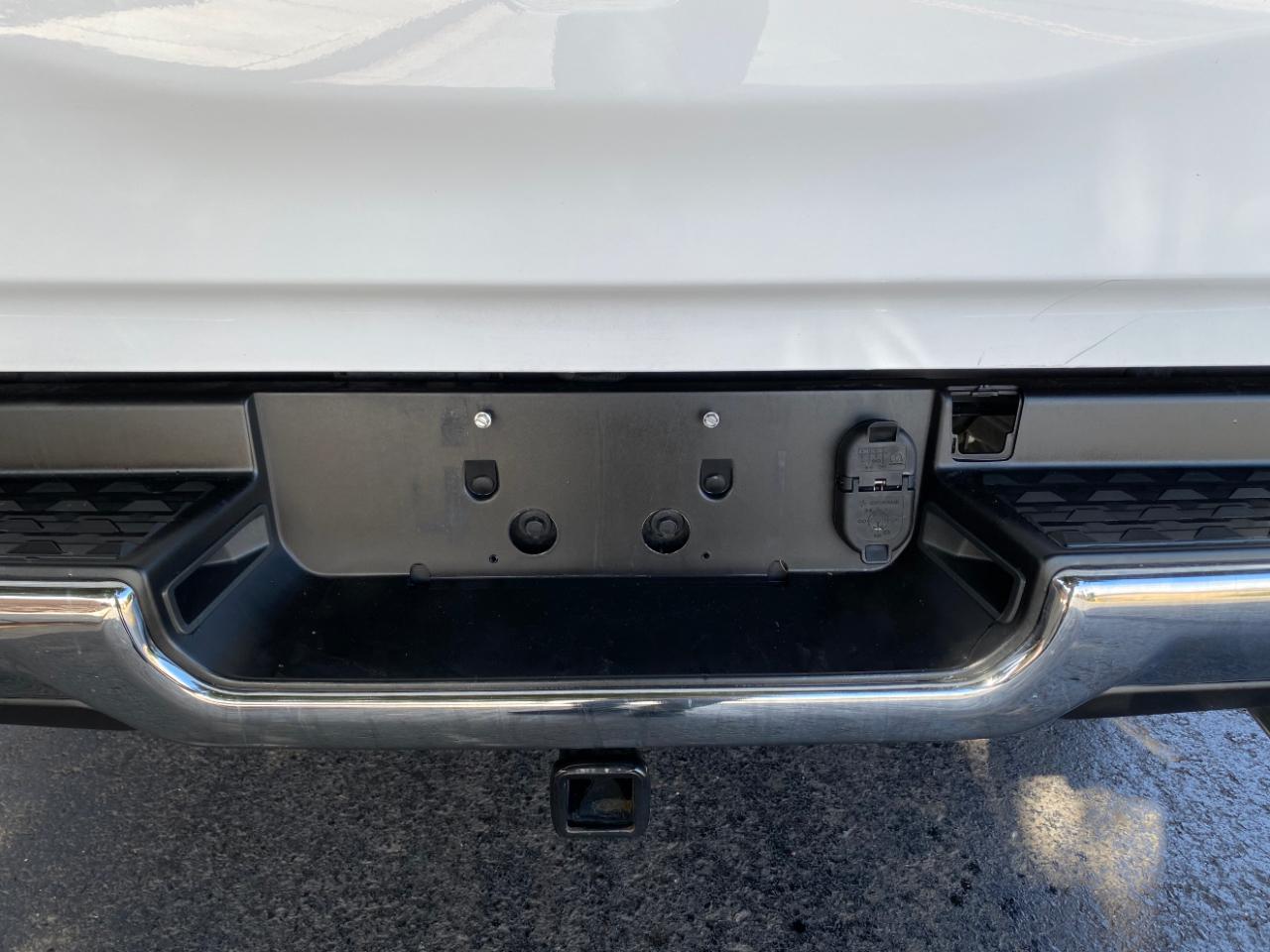 RAM 1500 Big Horn 4x4 Crew Cab 5'7" Box 2022