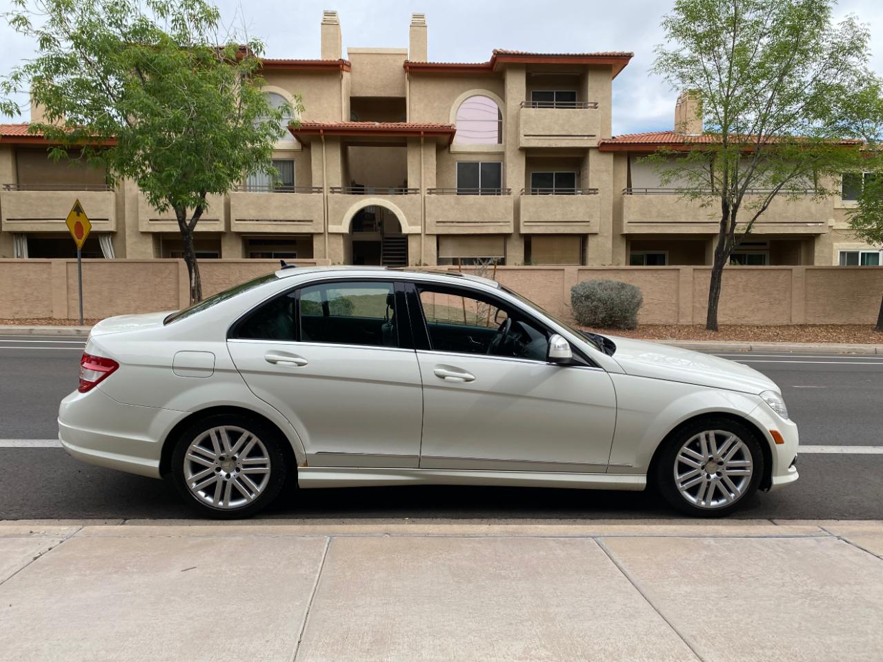 Mercedes-Benz C-Class 4dr Sdn 3.0L Sport 4MATIC 2009